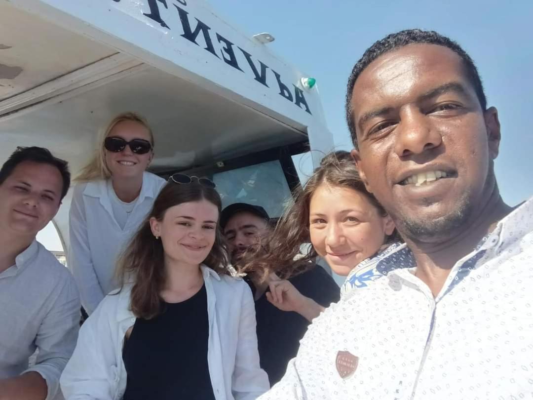 Five Star Nile Cruise From Aswan To Luxor Hotel Eksteriør billede